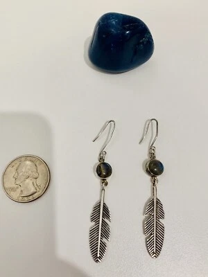 Pendientes de plata de ley 925 con piedra lunar hechos en India Foto 1 de 2