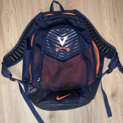 MOCHILA NIKE MAX AIR UNIVERSIDAD DE VIRGINIA CAVALIERS UVA Foto 1 de 4