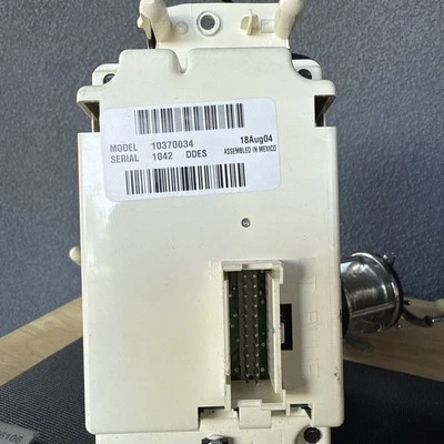 2005-2007 Chevrolet Silverado  1500 2500 3500 Temperature Control Panel 10370034 - Image 1 of 2