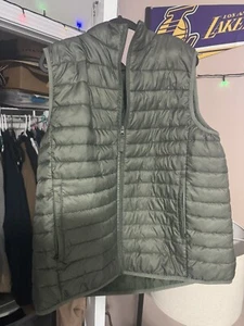 Men’s Short Sleeve vest XL Amazon Essentials - Picture 1 of 2