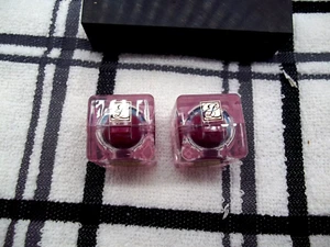 2 - Estee Lauder Lip Vinyl Pure Color Gloss #501 VINYLBERRY Mini Size (SS-20) - Picture 1 of 3