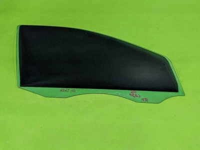 04-07 MERCEDES BENZ C230 PASSENGER RIGHT FRONT WINDOW DOOR GLASS OEM 4342-40 - Image 1 of 4