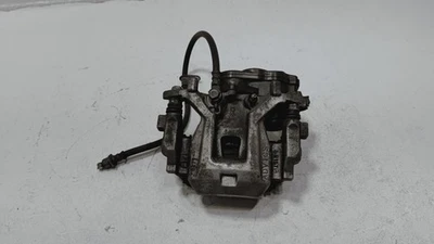 PINZA DE FRENO Y ACTUADOR ELÉCTRICO PARA PASAJERO TRASERO TOYOTA CAMRY XLE XSE 18-2024 OEM Foto 1 de 4