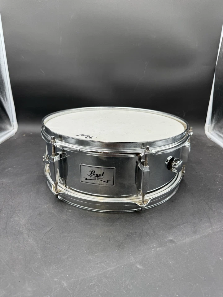 Tambor redoblante Pearl Steel Shell 13" necesita cabezal nuevo Foto 1 de 4