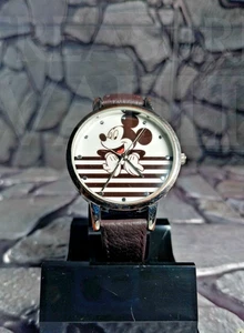 Mickey Mouse Watch | Disney Memorabilia | Boxed | New Battery & New Strap | - Picture 1 of 11