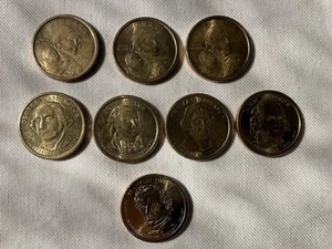 USA - 2000D - Sacagawea $1 dollar x 3; Presidential $1 x 5; (8 Coins total Unc.) - Picture 1 of 2