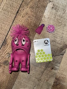 Crocs Croslite Guy Figure Fuchsia Shop Advertising Rare NEW H 5 in W 3.5 NWT - Picture 1 of 6