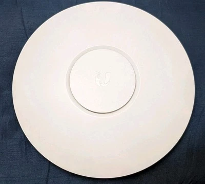 Ubiquiti Networks UniFi UAP-PRO Wireless Access Point - Image 1 of 4