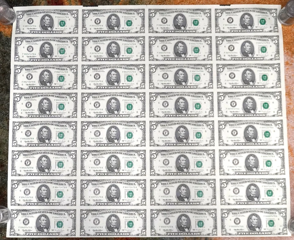 UNCUT SHEET OF 32 - 1995 $5 NOTES ATLANTA DISTRICT - Image 1 of 4