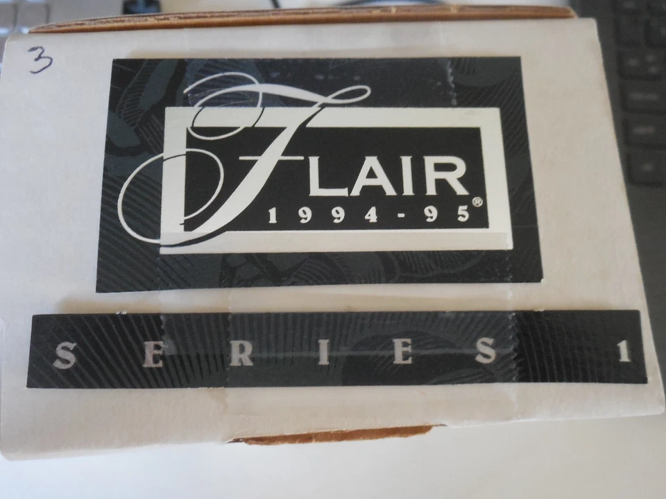 1994/1995 Flair Hockey base & Insert's U PICK - Image 1 of 2