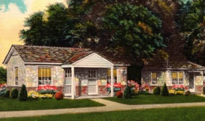 Postcard FL Court Chandler Cottages US 90 Mile W Pensacola Florida VTG Linen UNP - Picture 1 of 3