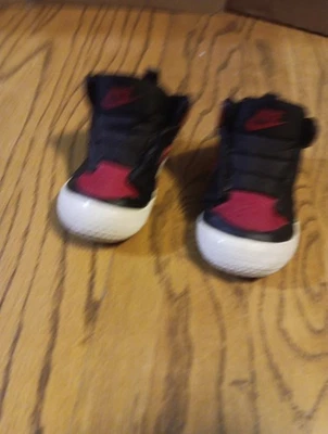 Zapatos Nike Sky Jordan 3c para niños pequeños. AT3745-023 Foto 1 de 4