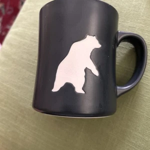 Starbucks 2012 Yukon Blend weiß Eisbär auf schwarz Kaffeetasse Becher blau innen - Bild 1 von 4