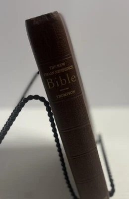 The New Chain Reference Bible 1964 Thompson 4th Improved Ed Kirkbride KJV Brown - Imagem 1 de 4