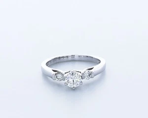 Klassischer Verlobungsring 1,0 kt laborgefertigter Diamant E/VS2 Rundschliff 14 K Gold Krappe - Bild 1 von 4