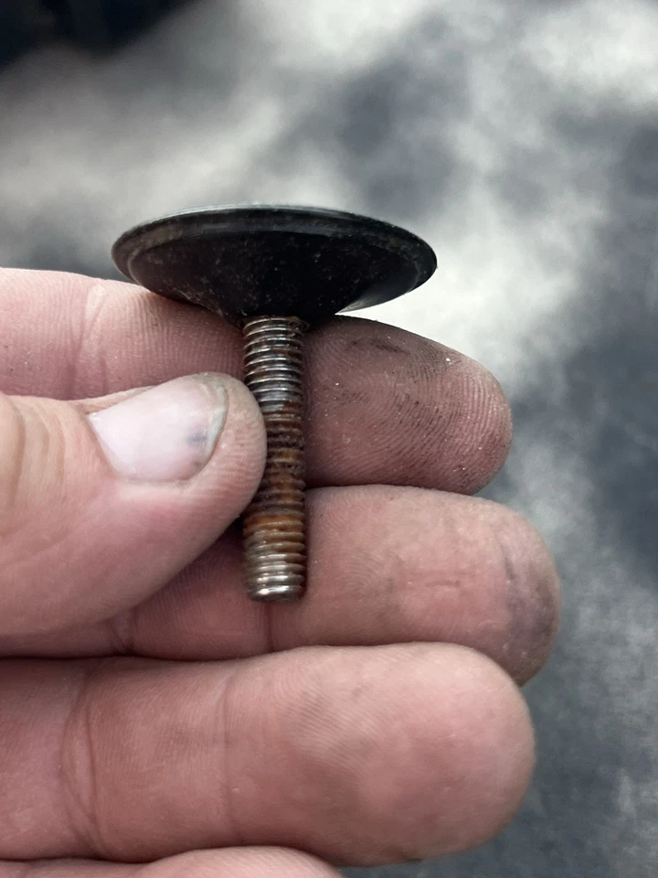 GT Piston Stem Bolt 1-1/8 in Threadless Old School BMX 4 Bolt 1990s Tour 2 B6 - Image 1 of 4