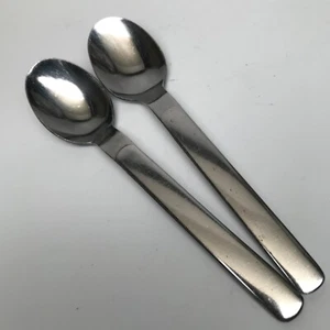 REED & BARTON Select STAINLESS "MIDDLEBURG / MARLBOROUGH" 2 TEASPOONS Glossy - Picture 1 of 2