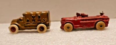 Barclay Nº Camión del Ejército de EE. UU. BV204 y No. Camión de bomberos BV177 Foto 1 de 4