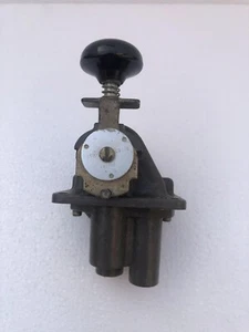 Rexroth R431006008 Pilotair Lever Operated Valve 2HA-2L P62082 -New Old Stock - Picture 1 of 7