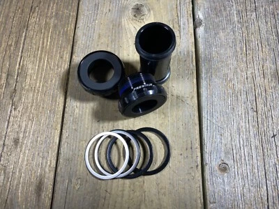 PRESTINE BOTTOM BRACKET BB 68-73 SHELL ROAD MTB 1.37x24t 24mm SPINDLE - Image 1 of 4
