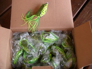 50 ranas grandes Topwater suave pesca ranas señuelo cebo lubina stock EE. UU. CUERPO DE 2,25" - Imagen 1 de 10