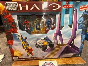 MEGA BLOKS 97069 HALO VERSUS SNOWBOUND HIGHBASE New Sealed Target Exclusive Rare - Picture 1 of 3