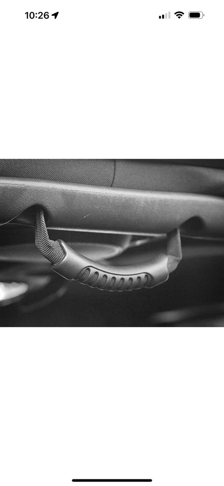 PAR DE MANIJAS DE AGARRE LATERALES TRASERAS Rugged Ridge para Jeep Wrangler JK 07-18 13305.14  Foto 1 de 2