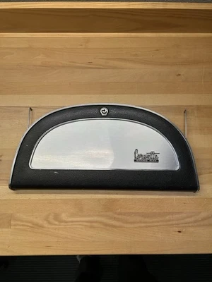 1965 Chevrolet Corvette перчаточный ящик двери - Изображение 1 из 3