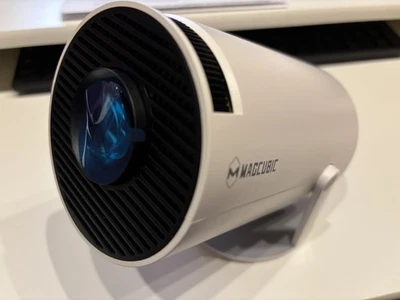 Magcubic HY300 Mini Beamer Weiß - Bild 1 von 2