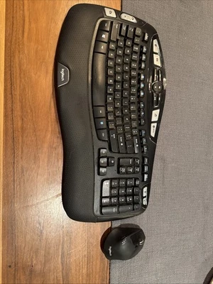Logitech K350 Comfort Wave Wireless Keyboard & Mouse Combo WORKING! - Image 1 of 4