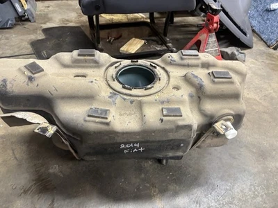 12-17 2 Door FIAT 500 Fuel Gas Tank - Image 1 of 4