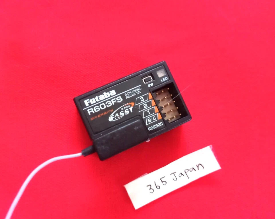 Futaba R603FS 3-Channel Telemetry Receiver  FASST 3PM 3VCS 3PK 3PM 4PK 4PKS - Image 1 of 4