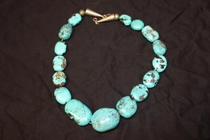 Turquoise traditional nugget necklace - Picture 1 of 4