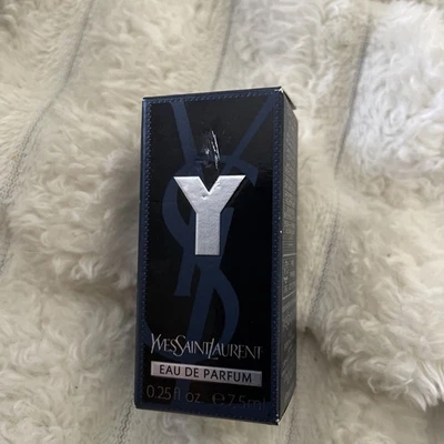 Yves Saint Laurent YSL Y Eau de Parfum EDP MINI Splash Dabber 0,25 oz / 7,5 ml Nuevo en caja Foto 1 de 3