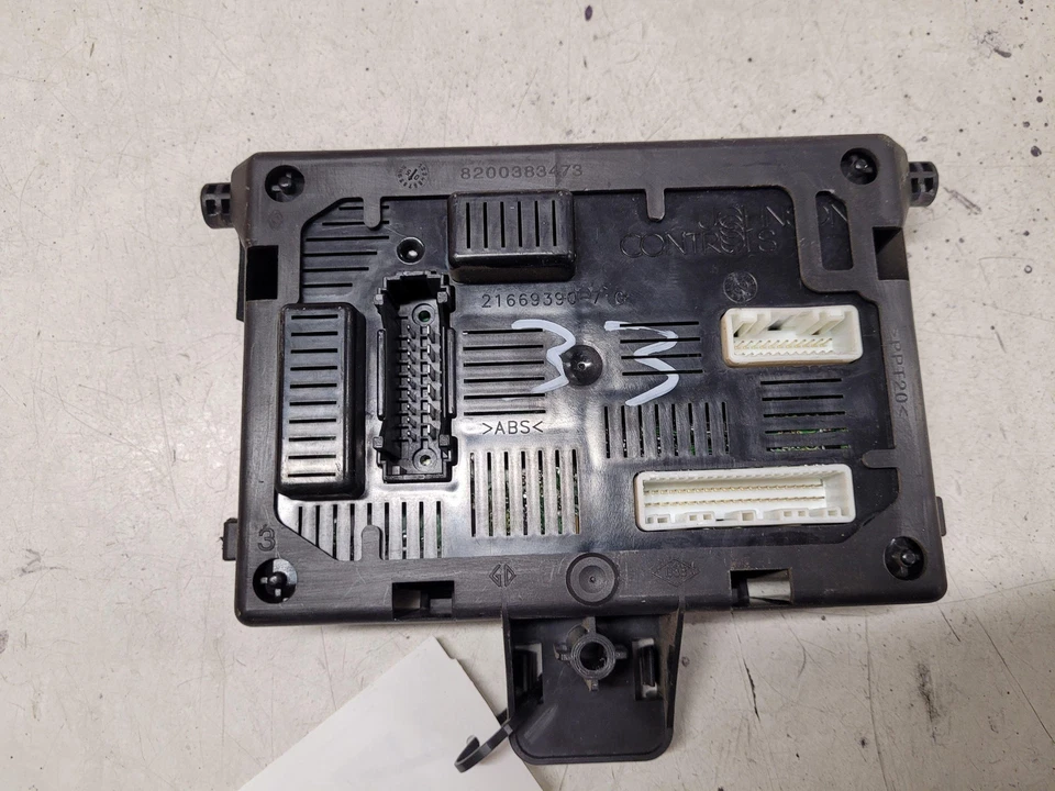 Centralina comfort RENAULT CLIO II BB0/1/2, CB0/1/2 8200343733 1.5 28679585 - Immagine 1 di 3