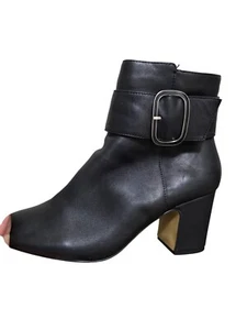 Botines de cuero negros Bella-Vita detalle de hebilla y cremallera lateral talla de tacón bloque - Imagen 1 de 14