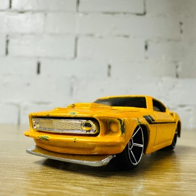 69 Ford Mustang Yellow Black 2007 New Models OH5 - Image 1 of 4