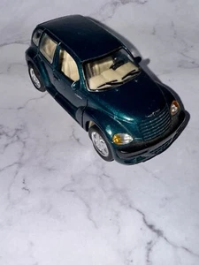 2001 SAICO Chrysler PT CRUISERS 1/34 Scale GREEN Opening Doors No.DP5019 - Picture 1 of 12