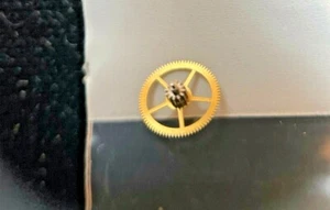 ROLEX 3135 GREAT WHEEL PART # 330 SWISS MADE - Picture 1 of 3