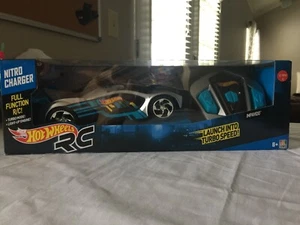 Hot Wheels Impavido Turbo Speed 27 MHz RC Car Nitro Charger Remote Control NEW - Picture 1 of 6