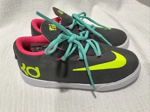 Nike Ku Vulc (TD) 684167-004 grau/weiß/neongrün Kleinkind Größe 10C Schuh neu!! - Bild 1 von 8