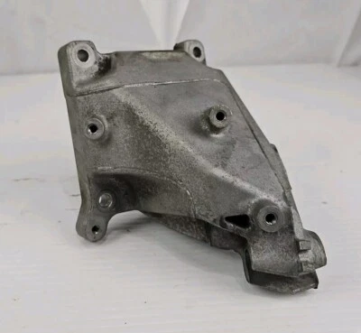 2017 - 2019 MERCEDES GLS450 X166 RIGHT ENGINE MOUNT FRAME BRACKET OEM 2762230604 - Image 1 of 4