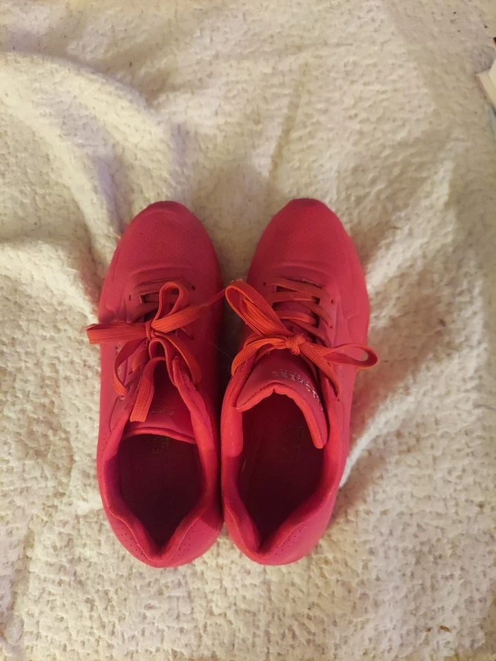 Skechers Women's Tennis Shoes Size US 8 - Image 1 of 4