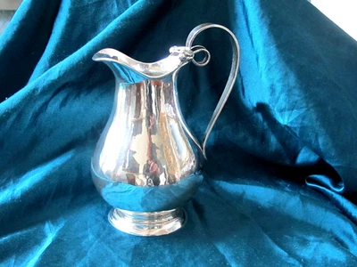 Jarra de agua de vino canadiense Carl Poul Petersen / Georg Jensen de plata esterlina Foto 1 de 4