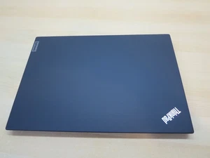 Lenovo ThinkPad T14s Gen 2 - i7/16GB/512GB + 400 NIT + GERMAN KEYS + NEW BATTERY - Picture 1 of 24