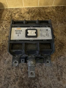 ABB NEMA TAMAÑO 5 CONTACTOR EHN 250 3 PH 75-200 HP - Imagen 1 de 4