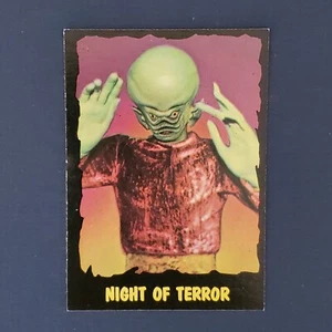 1964 TOPPS OUTER LIMITS (BUBBLES INC.) - "NIGHT OF TERROR" #29 LOOK!! - Picture 1 of 2