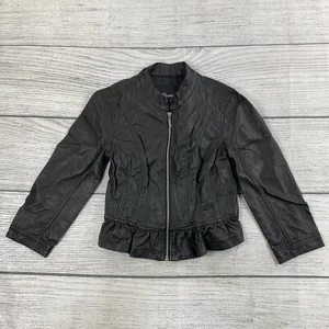 Guess Kunstlederjacke Mädchen Gr. S|P Full Zip Rüschen unten Freizeit schwarz NEU - Bild 1 von 7
