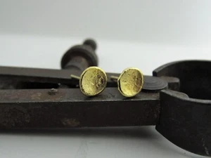 Gold earrings. 14k solid yellow gold stud Earrings, elegant appearance. Handmade - Picture 1 of 15