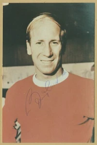 Bobby Charlton - Footballeur anglais - Manchester United - Rare photo signée - Picture 1 of 1